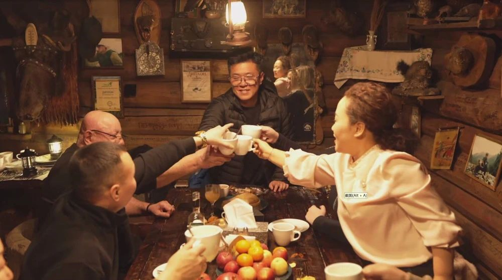 在零下70℃的西伯利亚开一间咖啡馆，美的空调这波操作你看懂了吗~-广告人干货库