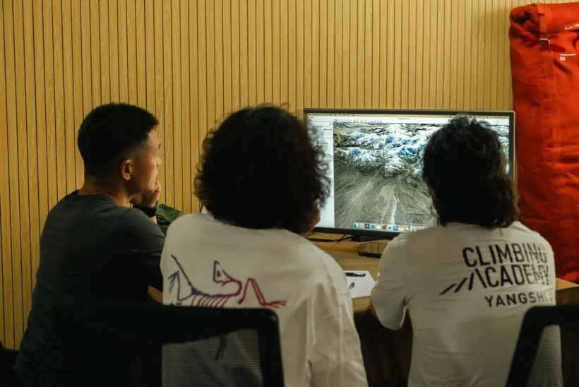 始祖鸟：是的，我们去《山的另一边》拍了一部电影-广告人干货库