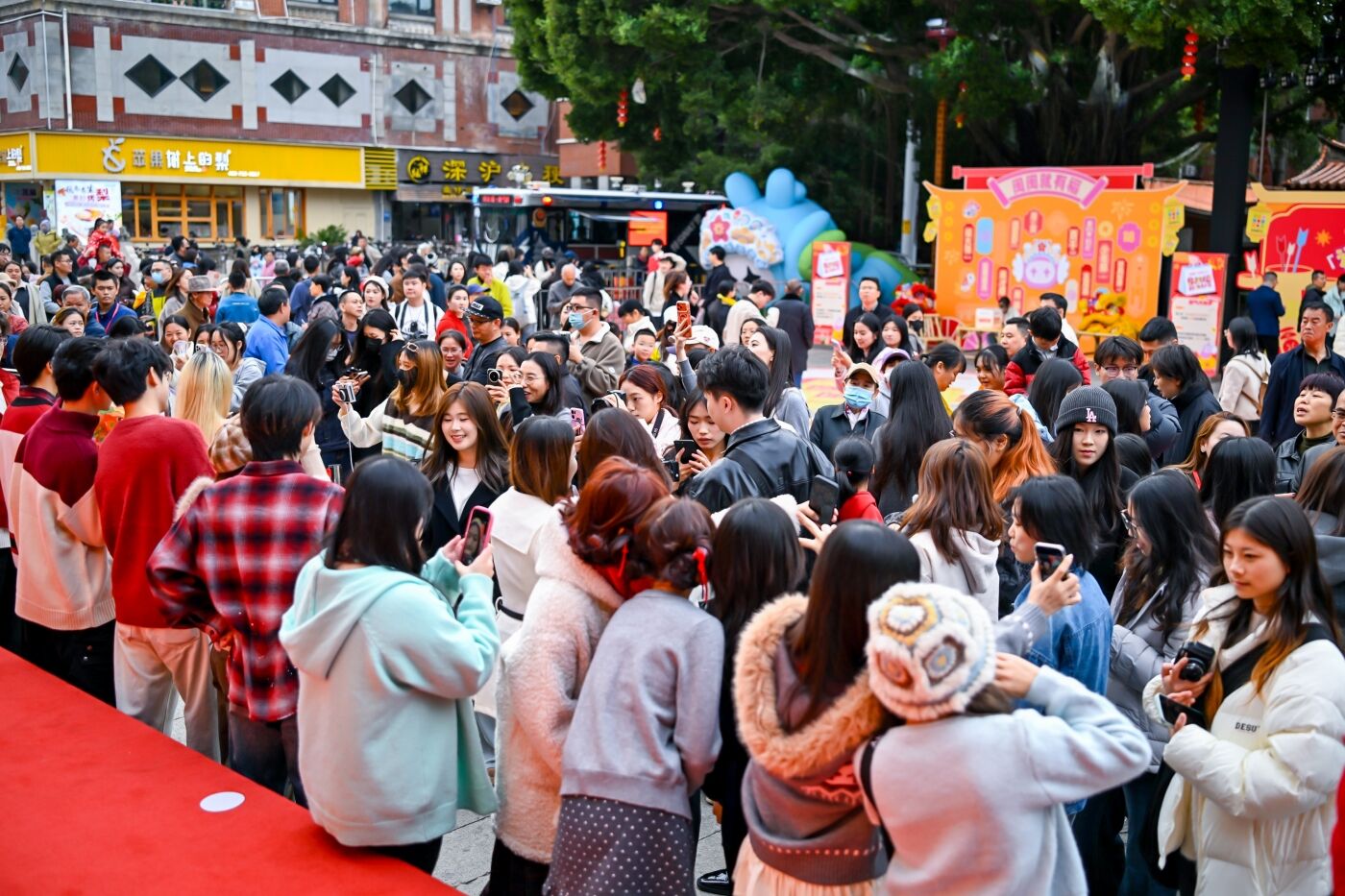 广告人干货库 三福爱整活!在泉州来了场新年妙会!-广告人干货库