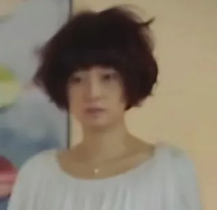 玩梗成真！伊利马年真签了马伊琍，网友：主打一个听劝！-广告人干货库