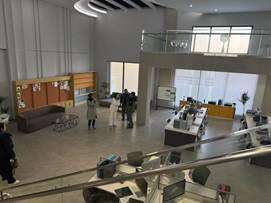 奈雪《瘦瘦小绿瓶》如何一次拿下？｜片场挑战全记录-广告人干货库