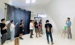 广告人干货库 华为云《一切皆服务》:极限24小时,一场硬仗-广告人干货库