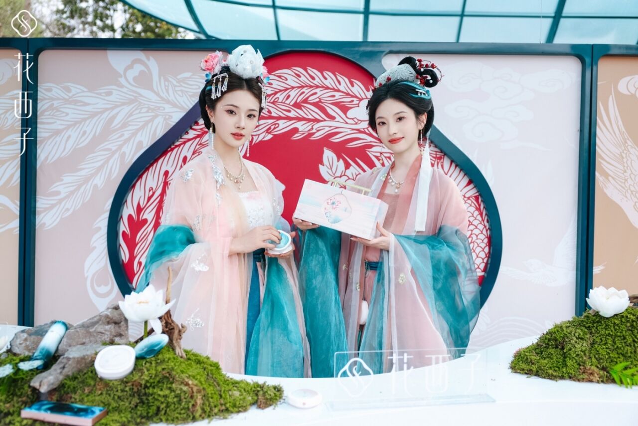 花西子耍花朝：一个东方品牌的文化理想-广告人干货库