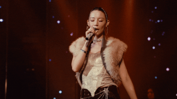 把演唱会高光拍进社交圈，vivo V70 让“我”成为故事的主角-广告人干货库