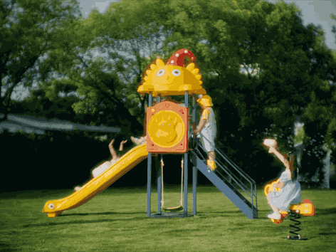 美团订酒店，住着玩电竞！-广告人干货库