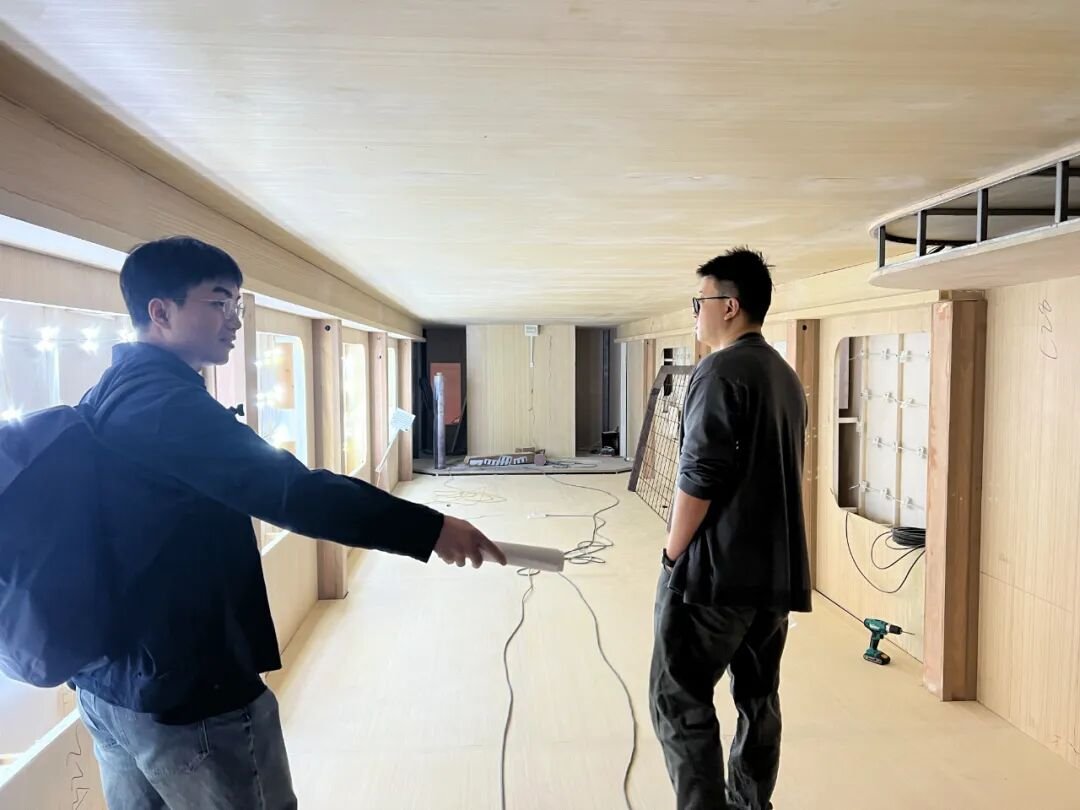 我们为《双城之战2》火上又浇了点热油-广告人干货库