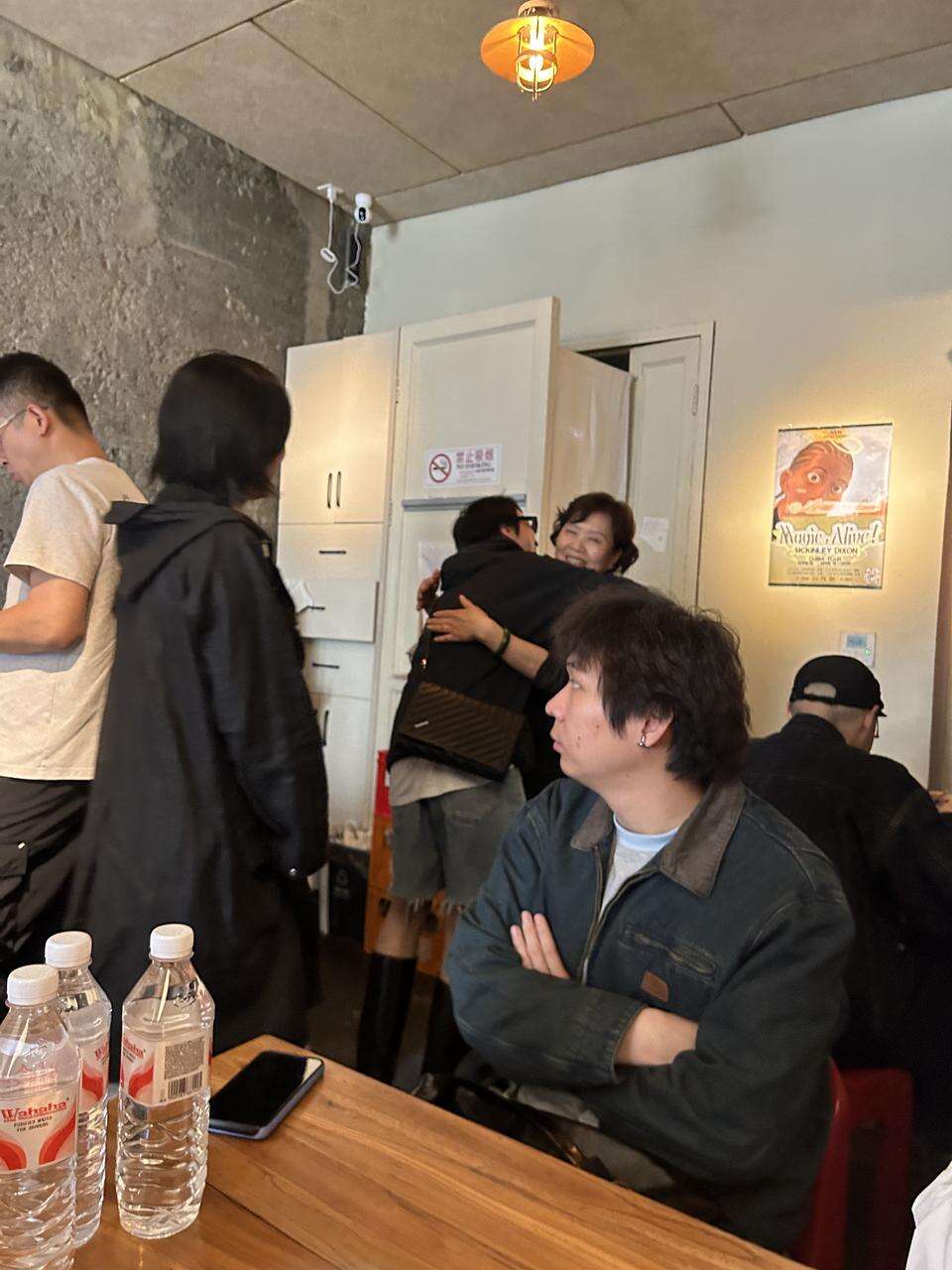 广告人干货库 抖音生服:有些店,一进去就会想到自己的妈妈-广告人干货库