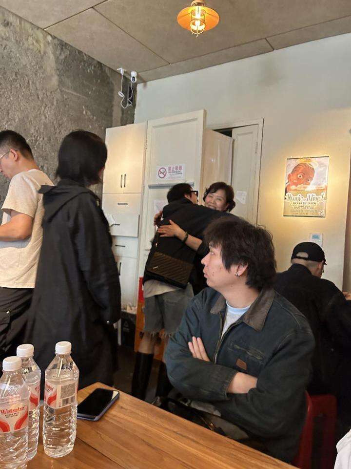 广告人干货库 抖音生服:有些店,一进去就会想到自己的妈妈-广告人干货库