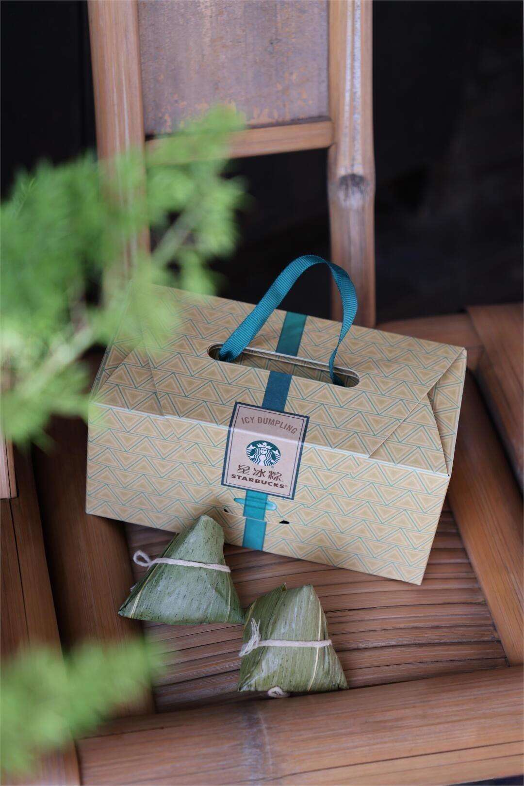 广告人干货库 星巴克×只此青绿:由此入青绿-广告人干货库