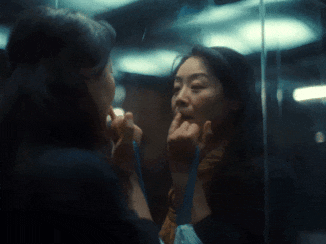 我的妈妈好像恋爱了-广告人干货库