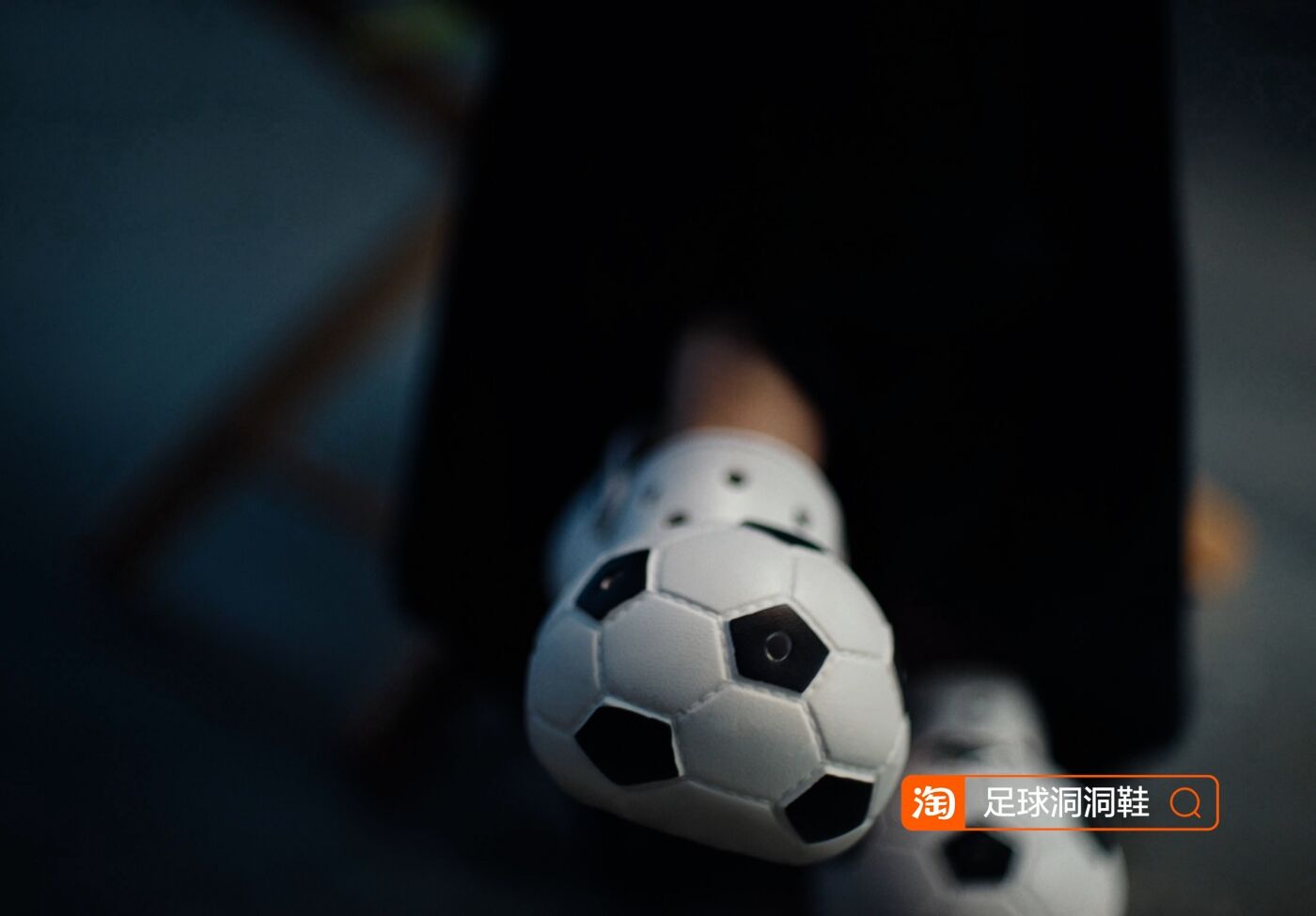 广告人干货库 淘宝世界杯: 谁说“足球宝贝”只在球场?-广告人干货库