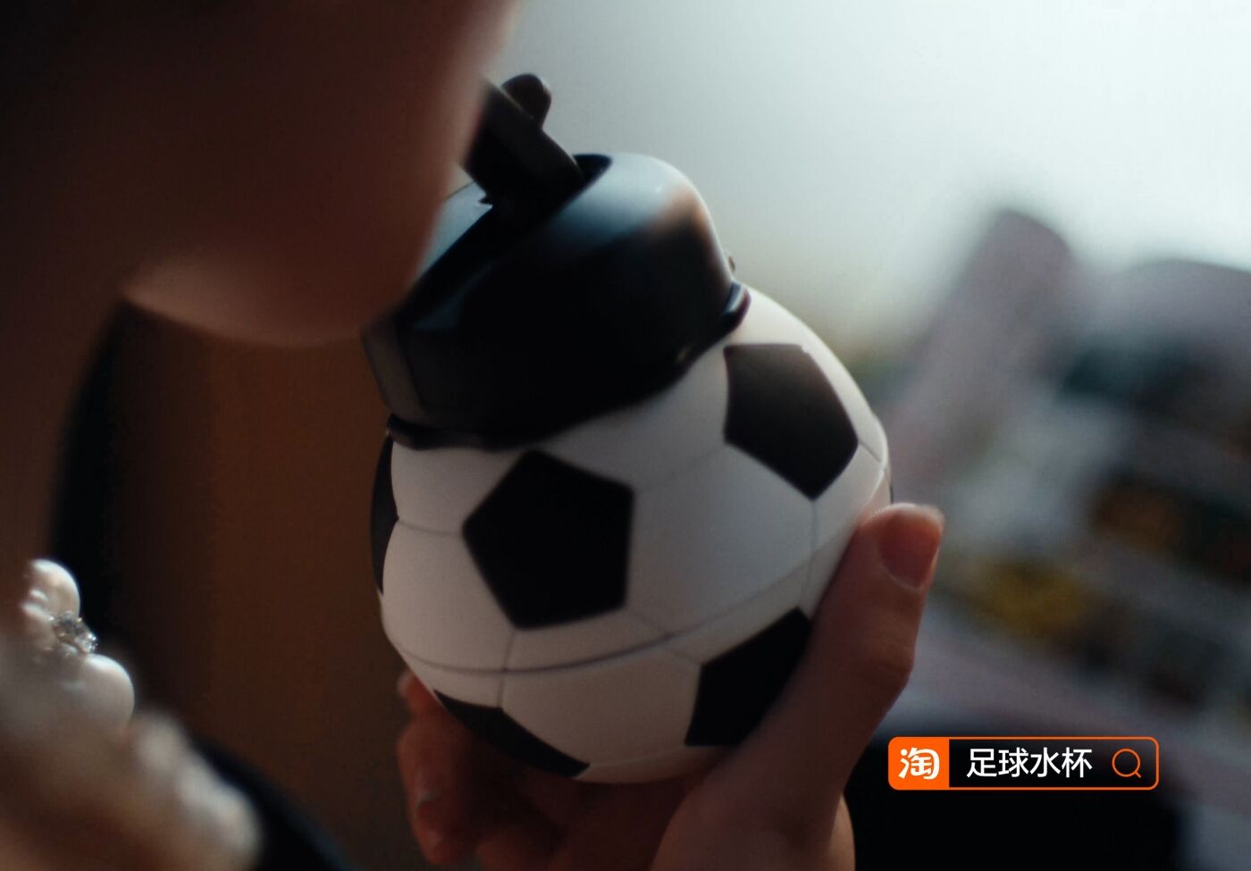 广告人干货库 淘宝世界杯: 谁说“足球宝贝”只在球场?-广告人干货库