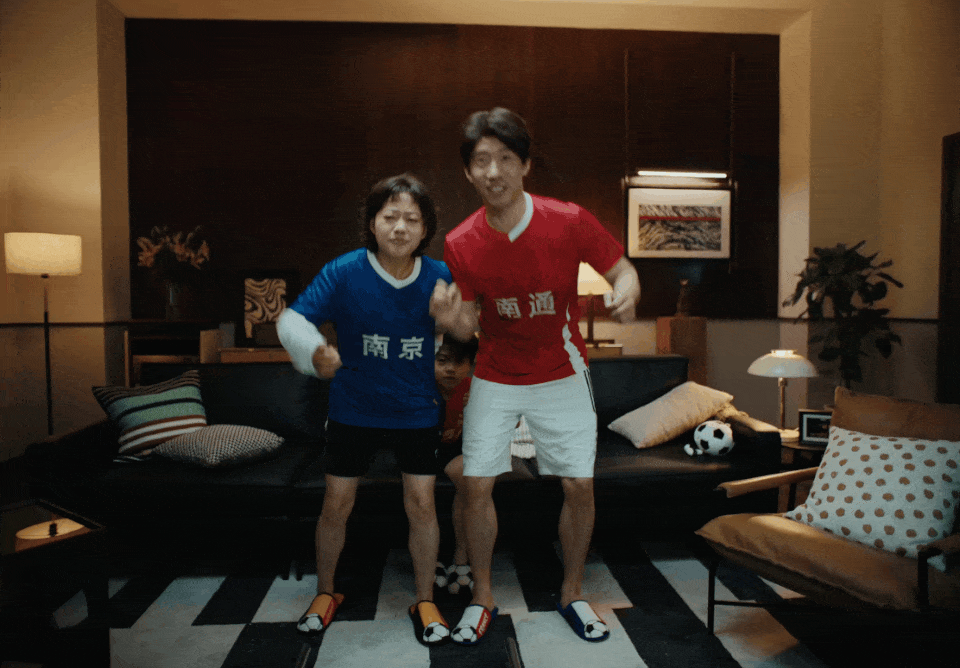 广告人干货库 淘宝世界杯: 谁说“足球宝贝”只在球场?-广告人干货库