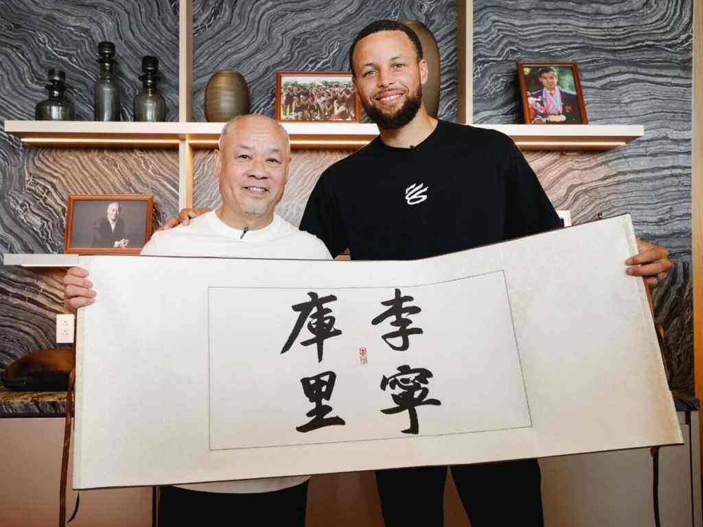 库里和李宁合作，LOGO改了一点儿。-广告人干货库