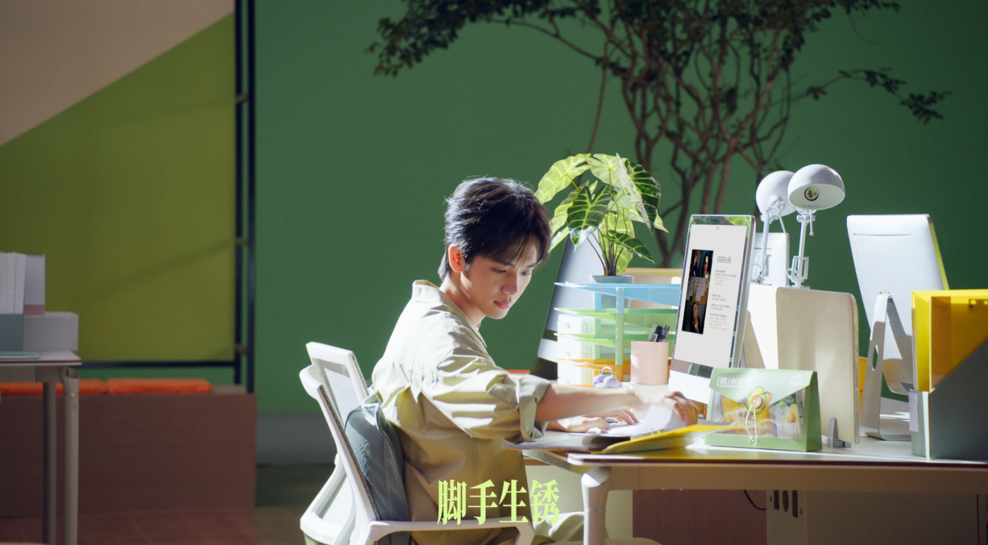 广告人干货库 谷粒多版《来去打工》:这大概是今年最懂打工人的一支广告!-广告人干货库