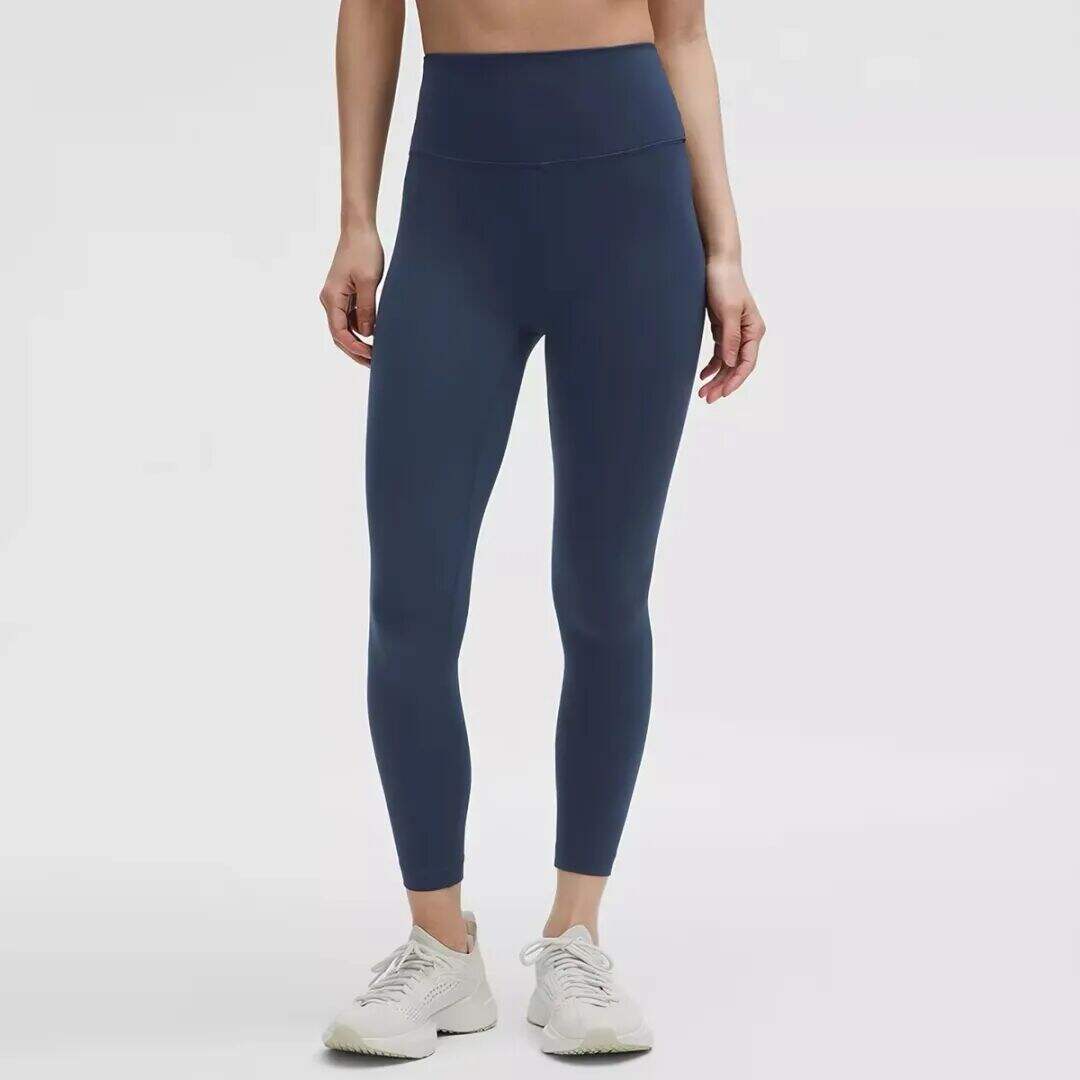 广告人干货库 1000块一条的lululemon,中产不好意思穿了-广告人干货库